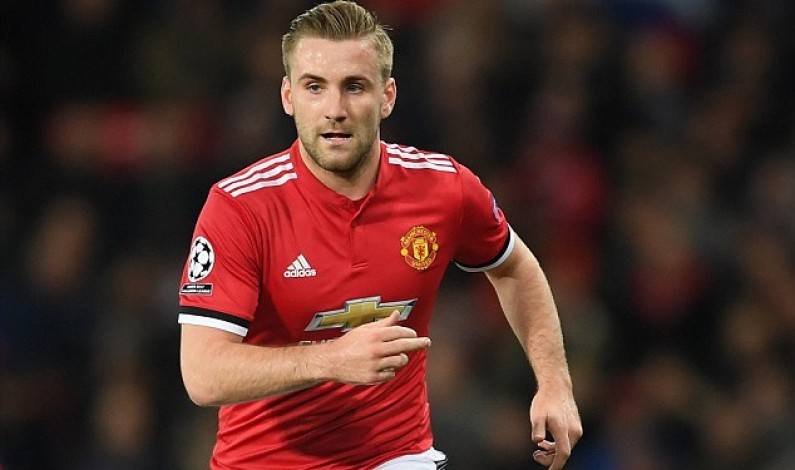 Luke Shaw set to stay at Manchester United despite run-ins with manager Jose Mourinho as left-back vows to fight for his place