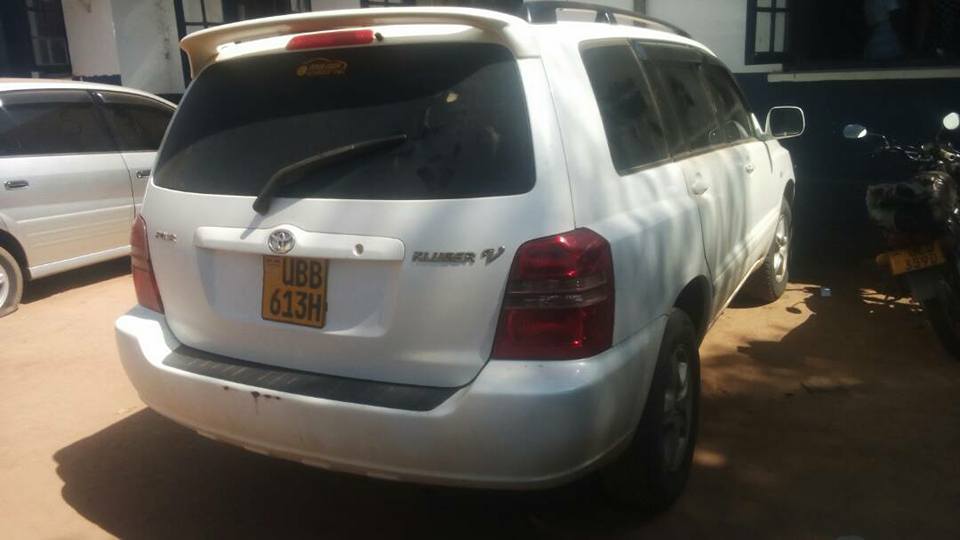 Police intercepts stolen car