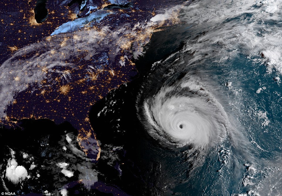 Destructive Hurricane Florence to batter the Carolinas for days